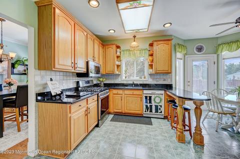 327 Frank Applegate Rd, Jackson, NJ 08527 photo 14