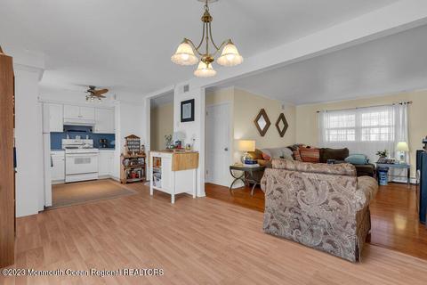 33 Orange Rd, Brick, NJ 08723 photo 9