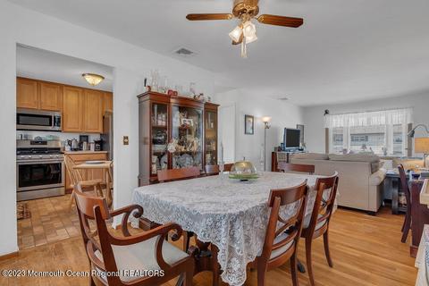 33 Orange Rd, Brick, NJ 08723 photo 3