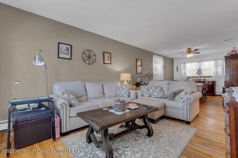 33 Orange Rd, Brick, NJ 08723 photo 2