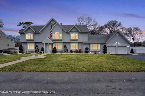 316 Chestnut Dr, Lanoka Harbor, NJ 08734