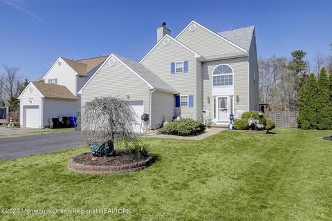 103 Atrium Dr, Brick, NJ 08723 photo 2