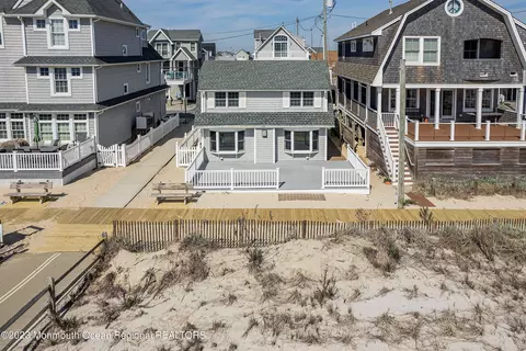 3466 Ocean Rd, Lavallette, NJ 08735