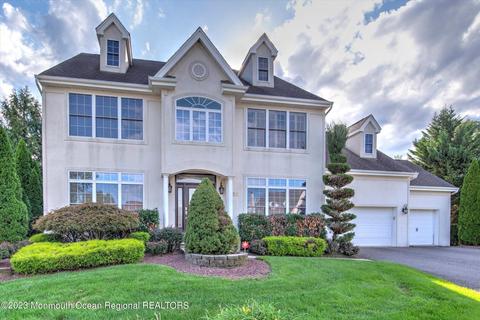 52 Cornwallis Ct, Manalapan, NJ 07726