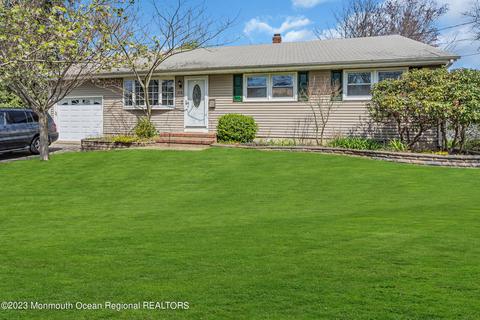 104 Lark Rd, Toms River, NJ 08753