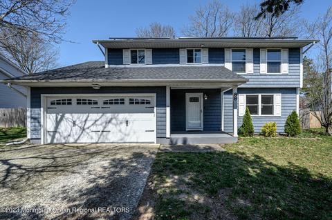 88 Hollybrook Dr, Little Egg Harbor, NJ 08087