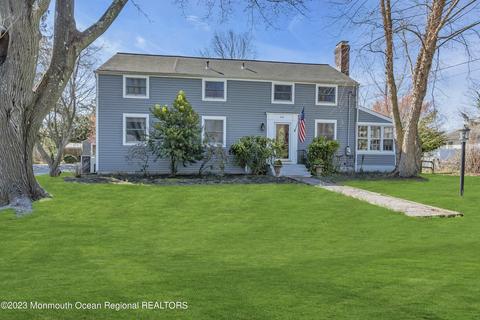 40 Mount Dr, West Long Branch, NJ 07764