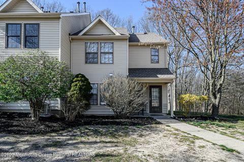 55 Verbena Ct, Jackson, NJ 08527