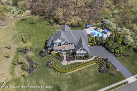18 Weathervane Cir, Cream Ridge, NJ 08514