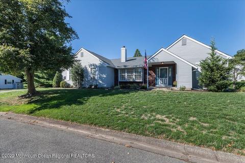 6 Andover Ct #64, Whiting, NJ 08759