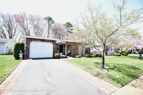 26 Baser Ln, Brick, NJ 08724