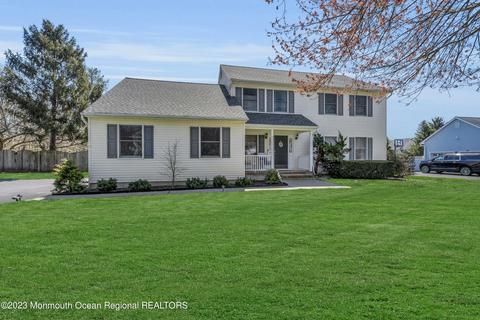 2108 Castleton Ct, Allenwood, NJ 08720