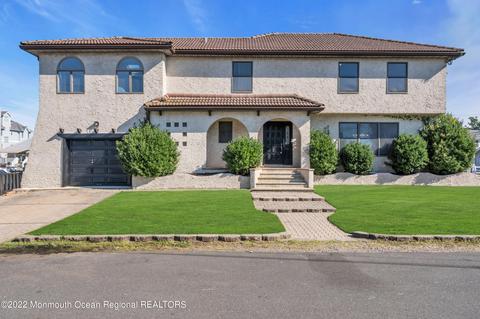 29 Island Dr, Brick, NJ 08724