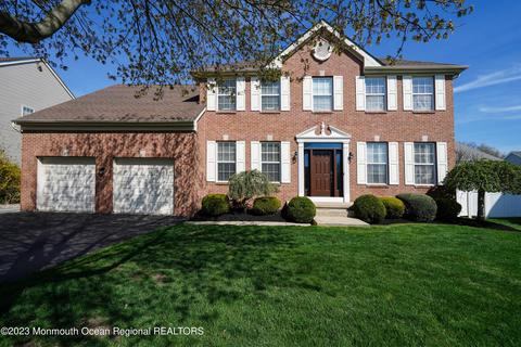11 Brent Dr, Howell, NJ 07731