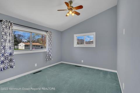 545 Windsor Ave, Maple Shade, NJ 08052 photo 28