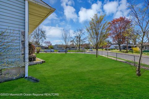 545 Windsor Ave, Maple Shade, NJ 08052 photo 42