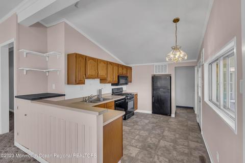 545 Windsor Ave, Maple Shade, NJ 08052 photo 19