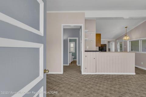 545 Windsor Ave, Maple Shade, NJ 08052 photo 10