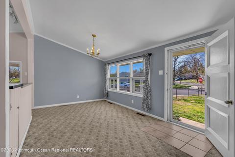 545 Windsor Ave, Maple Shade, NJ 08052 photo 12