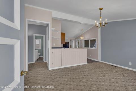 545 Windsor Ave, Maple Shade, NJ 08052 photo 11