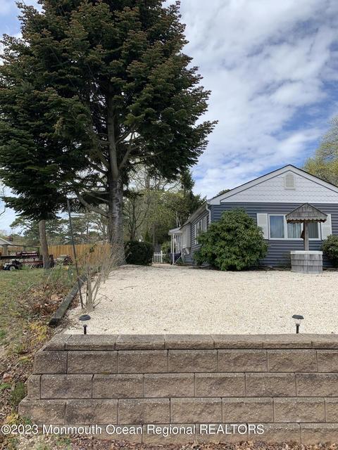 10 Walnut St, Waretown, NJ 08758 photo 4