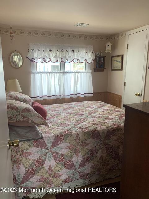 10 Walnut St, Waretown, NJ 08758 photo 14
