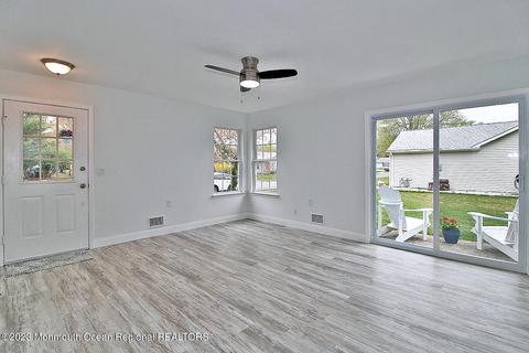 13 Lancaster Ct, Forked River, NJ 08731 photo 10