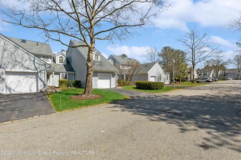11 Bark Mill Ter #92, Montville, NJ 07045