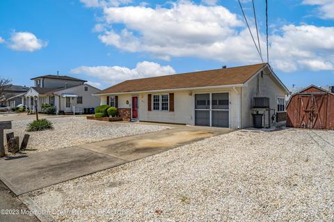 812 Wave Dr, Forked River, NJ 08731 photo 3