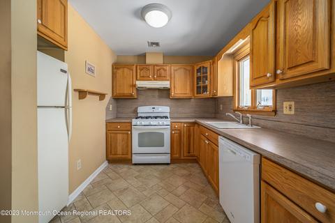 812 Wave Dr, Forked River, NJ 08731 photo 10