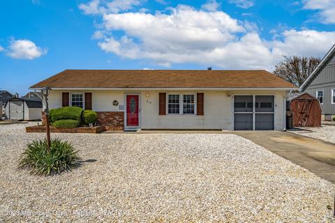 812 Wave Dr, Forked River, NJ 08731 photo 2