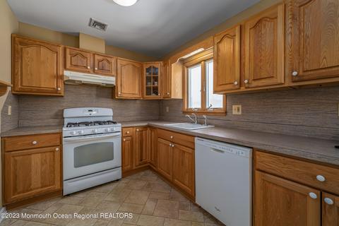 812 Wave Dr, Forked River, NJ 08731 photo 9