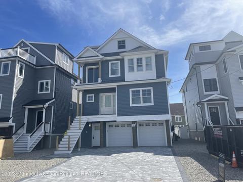 121 2nd Ave, Normandy Beach, NJ 08739