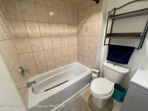 802 Meadow Ct, Helmetta, NJ 08828 photo 16