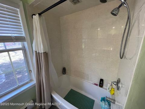 802 Meadow Ct, Helmetta, NJ 08828 photo 13