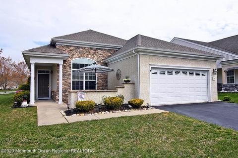 68 Portland St, Barnegat, NJ 08005