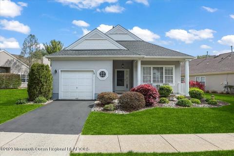 15 Belvedere Dr S, Manchester, NJ 08759
