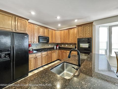 35 Marlow Dr, Jackson, NJ 08527 photo 12