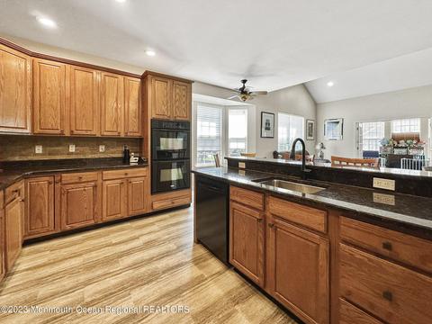 35 Marlow Dr, Jackson, NJ 08527 photo 11