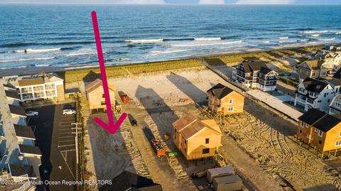 13 Elder St #75, Mantoloking, NJ 08738