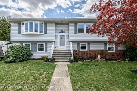 5 Johnston Ave, Brick, NJ 08724