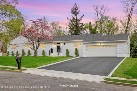 6 Melody Ln, Middletown, NJ 07748