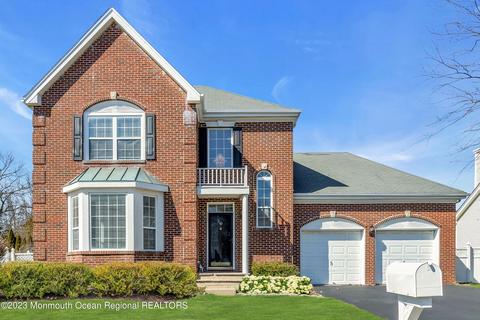 30 Petra Dr, Morganville, NJ 07751