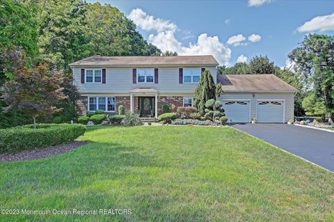 117 Robertsville Rd, Manalapan, NJ 07726