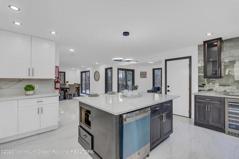 2 Bryan Ct, Ocean, NJ 07712 photo 8