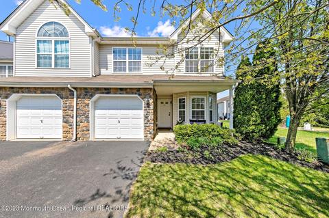 50 Hawthorne Dr, Tinton Falls, NJ 07753