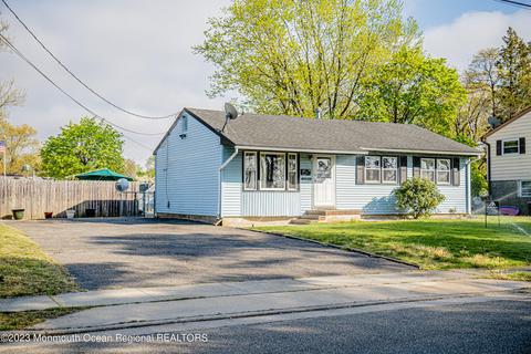 1 Alexander Ave, Manchester, NJ 08759