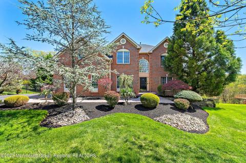 3 Fox Hunt Dr, Monroe, NJ 08831