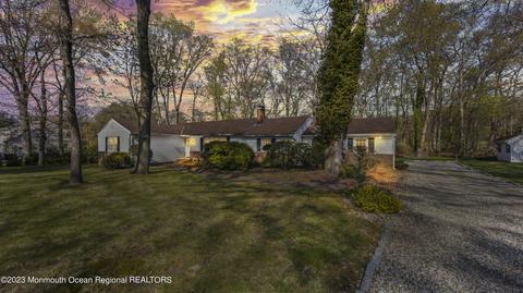 817 Tilton Pl, Middletown, NJ 07748