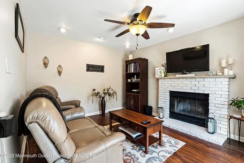7 Petal Patch Trl, Howell, NJ 07731 photo 18